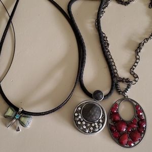 👛👜 Any 5 items $40.....Bundle of Jewelry